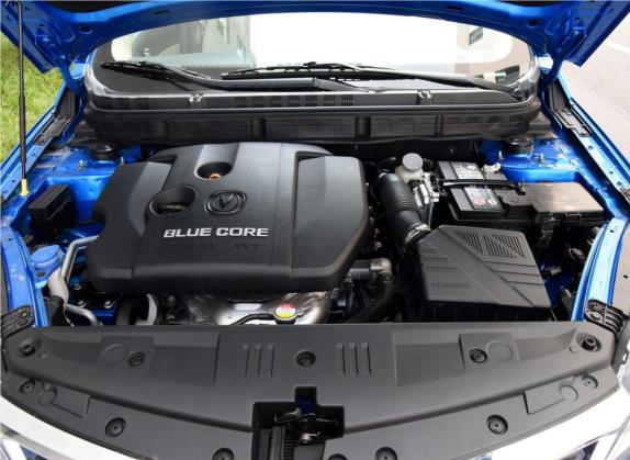 悦翔V7 2016款 1.6L 自动乐趣型 国V 其他细节类   发动机舱