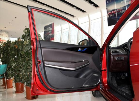 睿骋CC 2018款 1.5T 手动典雅型 国V 车厢座椅   前门板