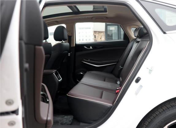 睿骋CC 2018款 1.5T 手动豪雅型 国V 车厢座椅   后排空间