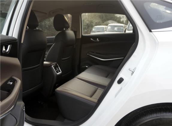 睿骋CC 2018款 1.5T 自动典雅型 国V 车厢座椅   后排空间
