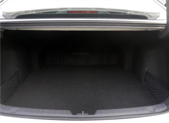 睿骋CC 2018款 1.5T 自动典雅型 国V 车厢座椅   后备厢