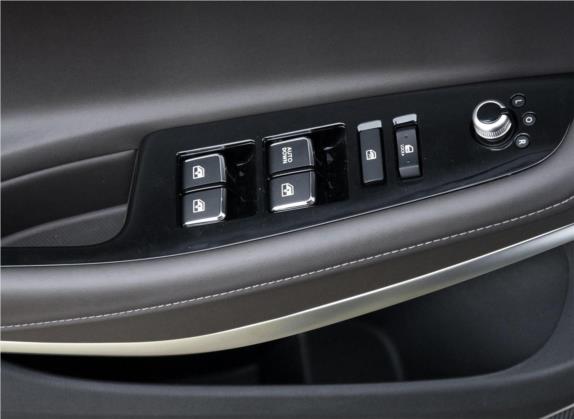 睿骋CC 2018款 1.5T 自动典雅型 国V 车厢座椅   门窗控制