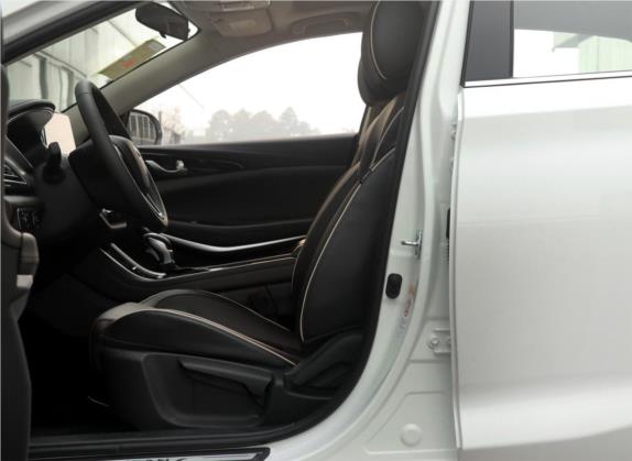 睿骋CC 2018款 1.5T 自动豪雅型 国V 车厢座椅   前排空间