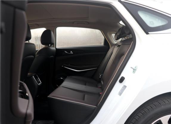睿骋CC 2018款 1.5T 自动豪雅型 国V 车厢座椅   后排空间