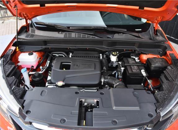 长安CS15 2019款 1.5L 自动旗舰型 国V 其他细节类   发动机舱