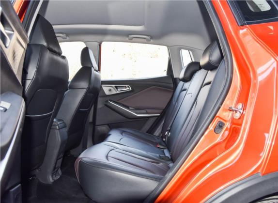 长安CS15 2019款 1.5L 自动旗舰型 国V 车厢座椅   后排空间