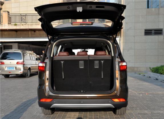 凌轩 2017款 1.5T 自动乐活旗舰型 车厢座椅   后备厢