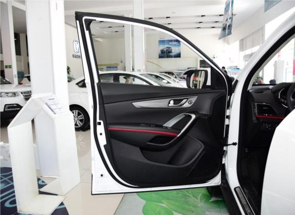 长安CS55 2017款 1.5T 手动炫动型 车厢座椅   前门板
