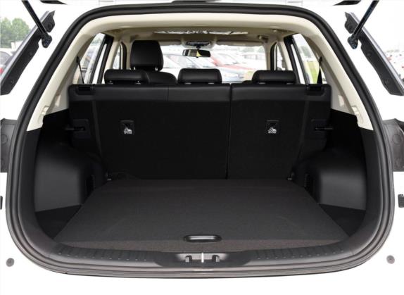 长安CS55 2017款 1.5T 自动炫色型 车厢座椅   后备厢