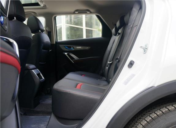 长安CS55 2018款 1.5T 手动炫色型 国V 车厢座椅   后排空间