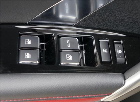 长安CS55 2018款 1.5T 手动炫色型 国V 车厢座椅   门窗控制