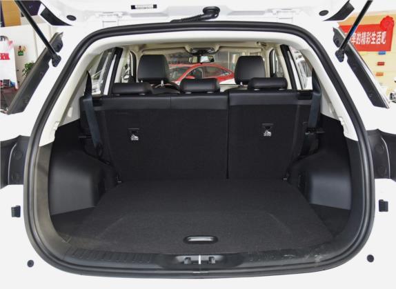长安CS55 2018款 1.5T 自动炫动型 国V 车厢座椅   后备厢