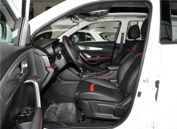 长安CS55 2018款 1.5T 自动轻年版 国VI 车厢座椅   前排空间