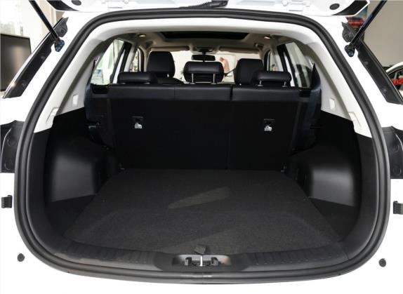 长安CS55 2018款 1.5T 自动轻年版 国VI 车厢座椅   后备厢