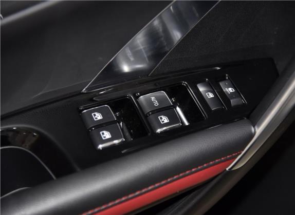 长安CS55 2019款 1.5T 自动炫动型 国VI 车厢座椅   门窗控制