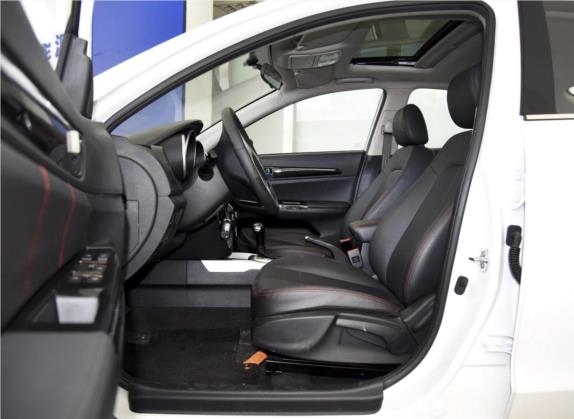 逸动新能源 2016款 纯电动豪华型 车厢座椅   前排空间
