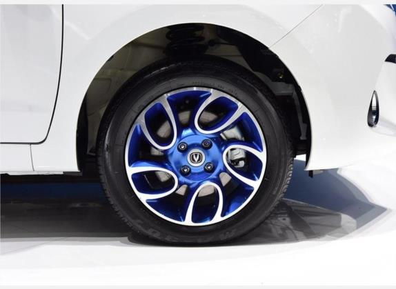 奔奔EV 2017款 纯电动 210公里豪华型 其他细节类   前轮