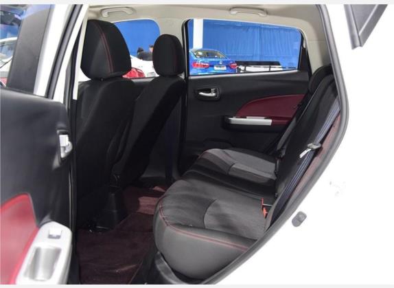 奔奔EV 2017款 纯电动 210公里豪华型 车厢座椅   后排空间