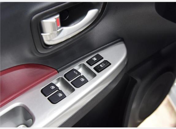 奔奔EV 2017款 纯电动 210公里豪华型 车厢座椅   门窗控制