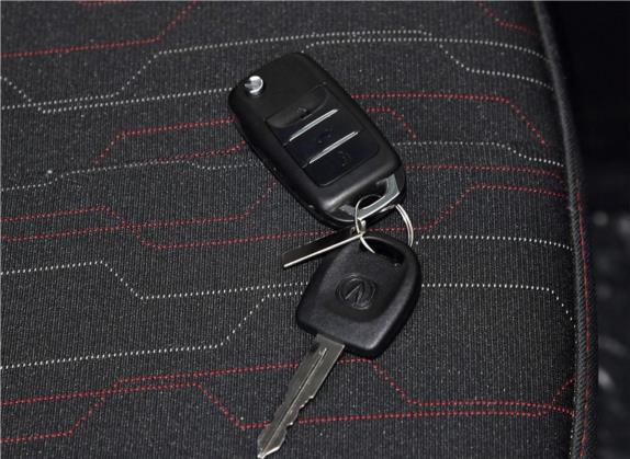 奔奔EV 2017款 纯电动 180公里豪华型 其他细节类   钥匙