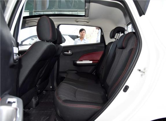 奔奔EV 2017款 纯电动 180公里豪华型 车厢座椅   后排空间
