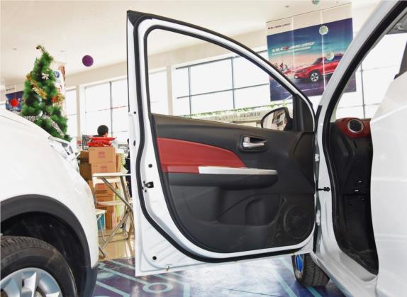 奔奔EV 2019款 EV360 标准型 车厢座椅   前门板