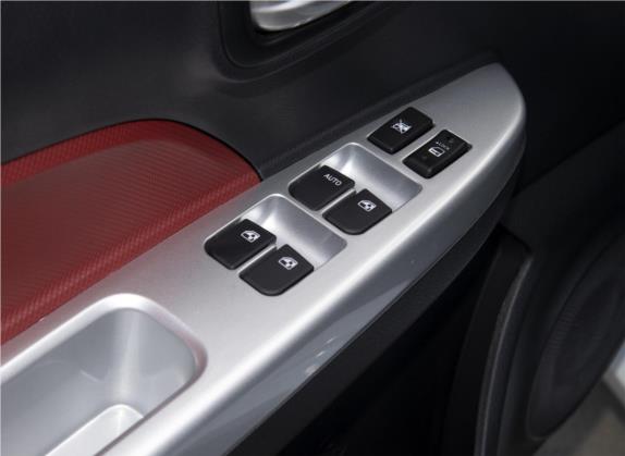 奔奔EV 2019款 改款 EV360 标准型 车厢座椅   门窗控制