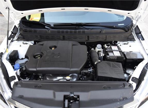 逸动DT 2018款 1.6L 自动尊享型 其他细节类   发动机舱