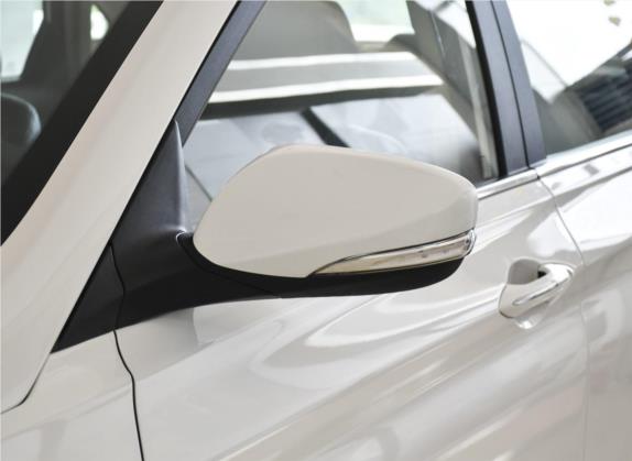 逸动DT 2019款 1.6L 手动优享型 国V 外观细节类   外后视镜