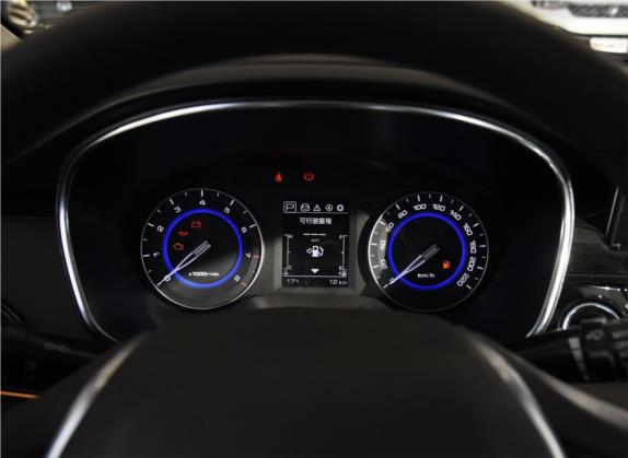 逸动DT 2019款 1.6L 自动智享型 国V 中控类   仪表盘