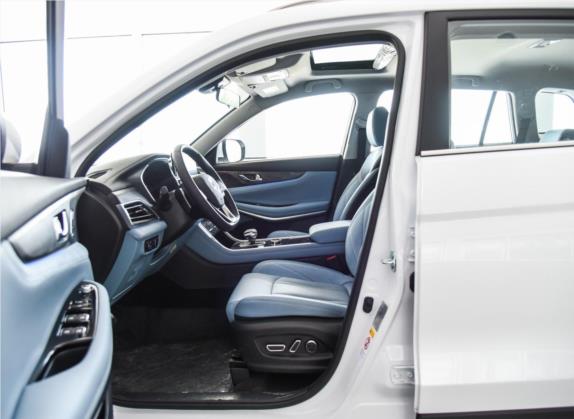 长安CS75新能源 2018款 1.5T PHEV精英型 车厢座椅   前排空间