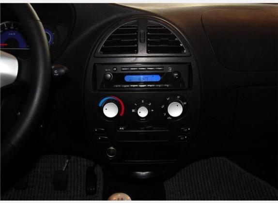 奔奔i 2008款 1.3L 手动经典型 中控类   中控台