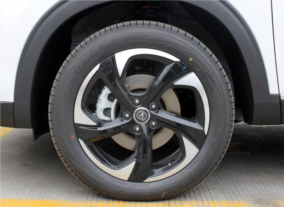 长安CS85 COUPE 2019款 2.0T 自动动版 国V 其他细节类   前轮