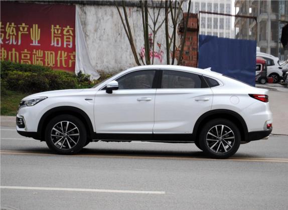长安CS85 COUPE 2019款 2.0T 自动型版 国V 外观   正侧