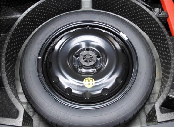 长安CS85 COUPE 2019款 1.5T DCT型版 国VI 其他细节类   备胎
