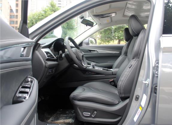 长安CS85 COUPE 2019款 1.5T DCT型版 国VI 车厢座椅   前排空间