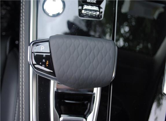 长安CS85 COUPE 2019款 1.5T DCT型版 国VI 中控类   挡把