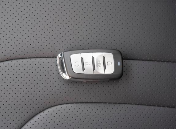 长安CS85 COUPE 2019款 1.5T DCT品版 国VI 其他细节类   钥匙