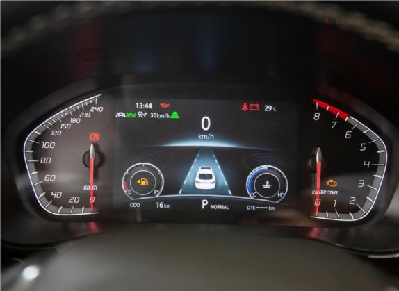 长安CS85 COUPE 2019款 1.5T DCT品版 国VI 中控类   仪表盘