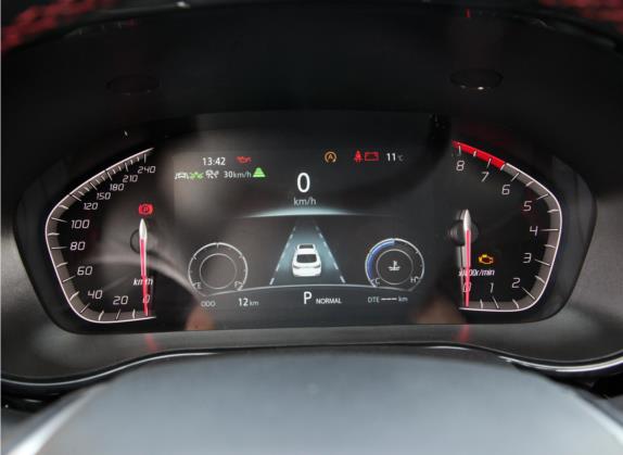 长安CS85 COUPE 2021款 2.0T 自动尊贵型 中控类   仪表盘