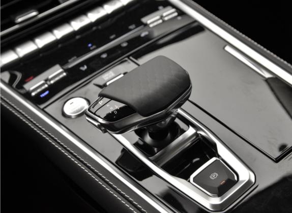 长安CS85 COUPE 2021款 1.5T DCT豪华型 中控类   挡把