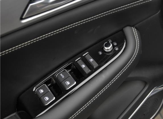 长安CS85 COUPE 2021款 1.5T DCT豪华型 车厢座椅   门窗控制