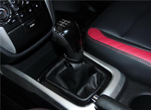 逸动XT 2013款 1.6L 手动俊酷型 国V 中控类   挡把