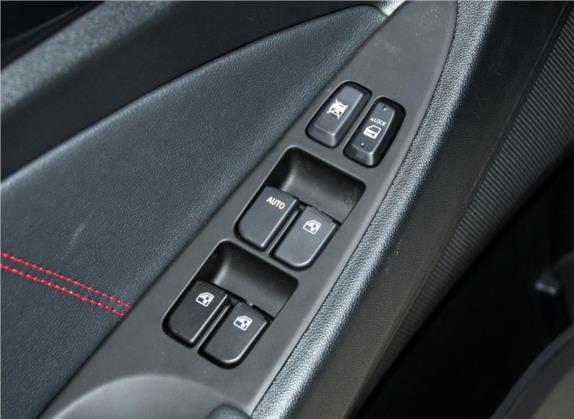逸动XT 2013款 1.6L 手动俊酷型 国V 车厢座椅   门窗控制
