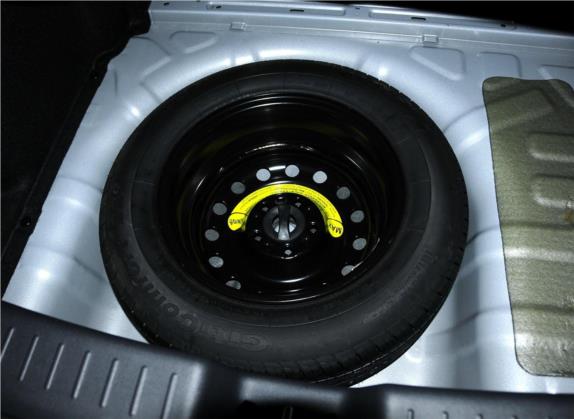 逸动XT 2013款 1.6L 自动俊酷型 国IV 其他细节类   备胎
