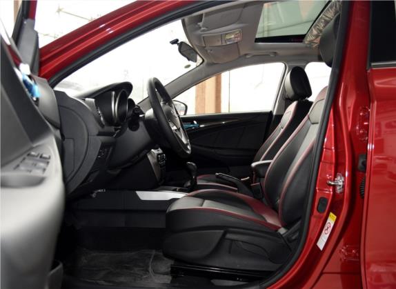 逸动XT 2015款 1.6L 手动致酷型 国IV 车厢座椅   前排空间