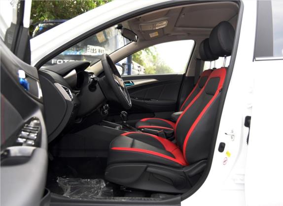 逸动XT 2016款 1.6L 自动俊酷型 车厢座椅   前排空间