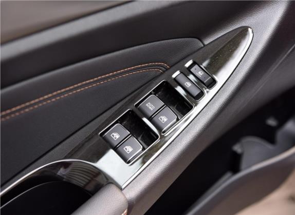 逸动XT 2016款 1.6L GDI 自动锐酷型 车厢座椅   门窗控制