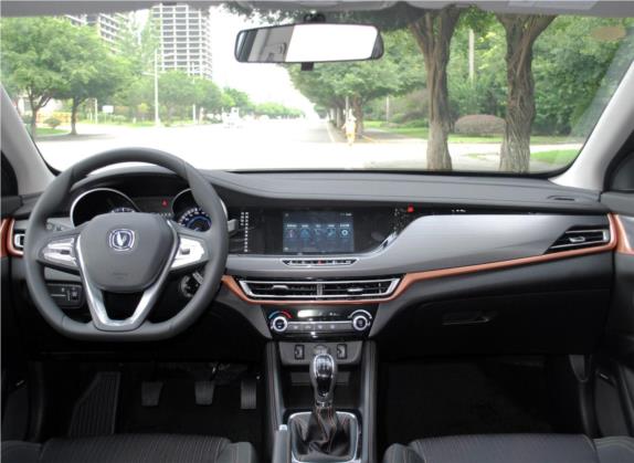 逸动XT 2018款 1.6L GDI 手动新潮型 国V 中控类   中控全图