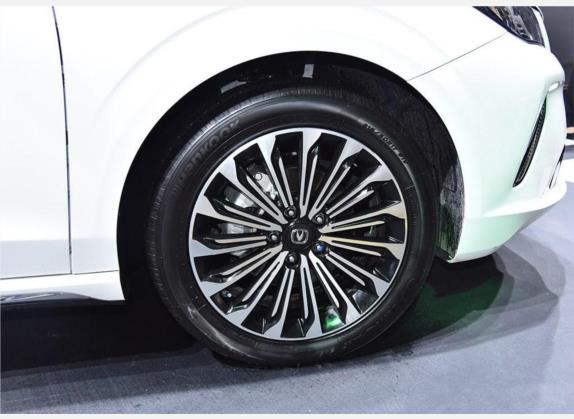 逸动XT 2019款 1.6L GDI 自动领潮型 国VI 其他细节类   前轮